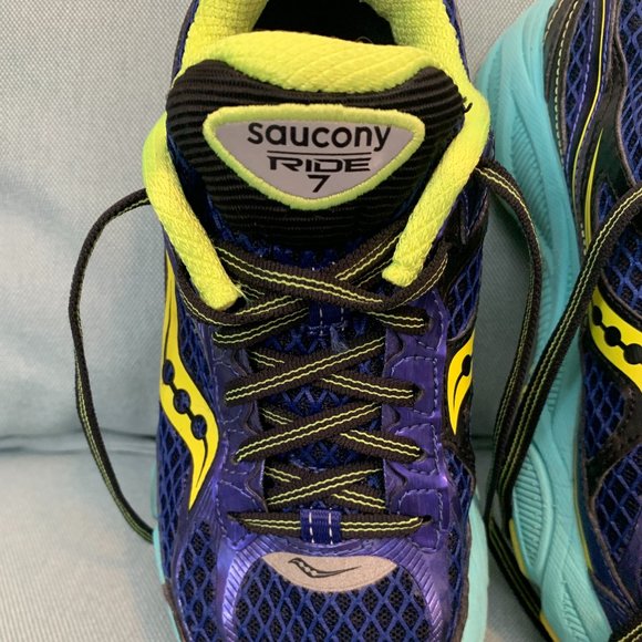 Gently Worn Saucony Ride 7 Running Shoes - Picture 3 of 10